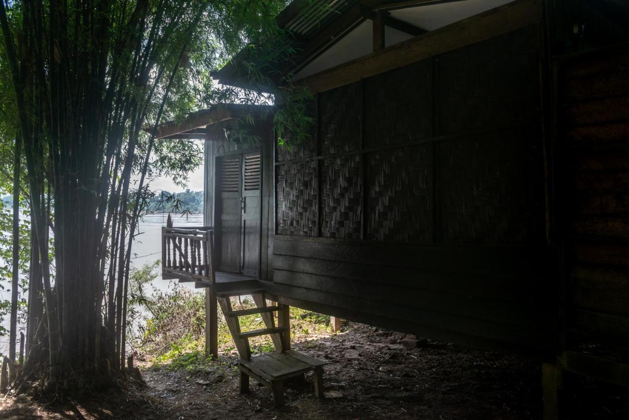 Pomelo Restaurant And Guesthouse - Fishermen & Tammarine Cottages Riverfront - Experience Nature, Culture And Adventure & Tailor-Made Tour Ban Khon Εξωτερικό φωτογραφία